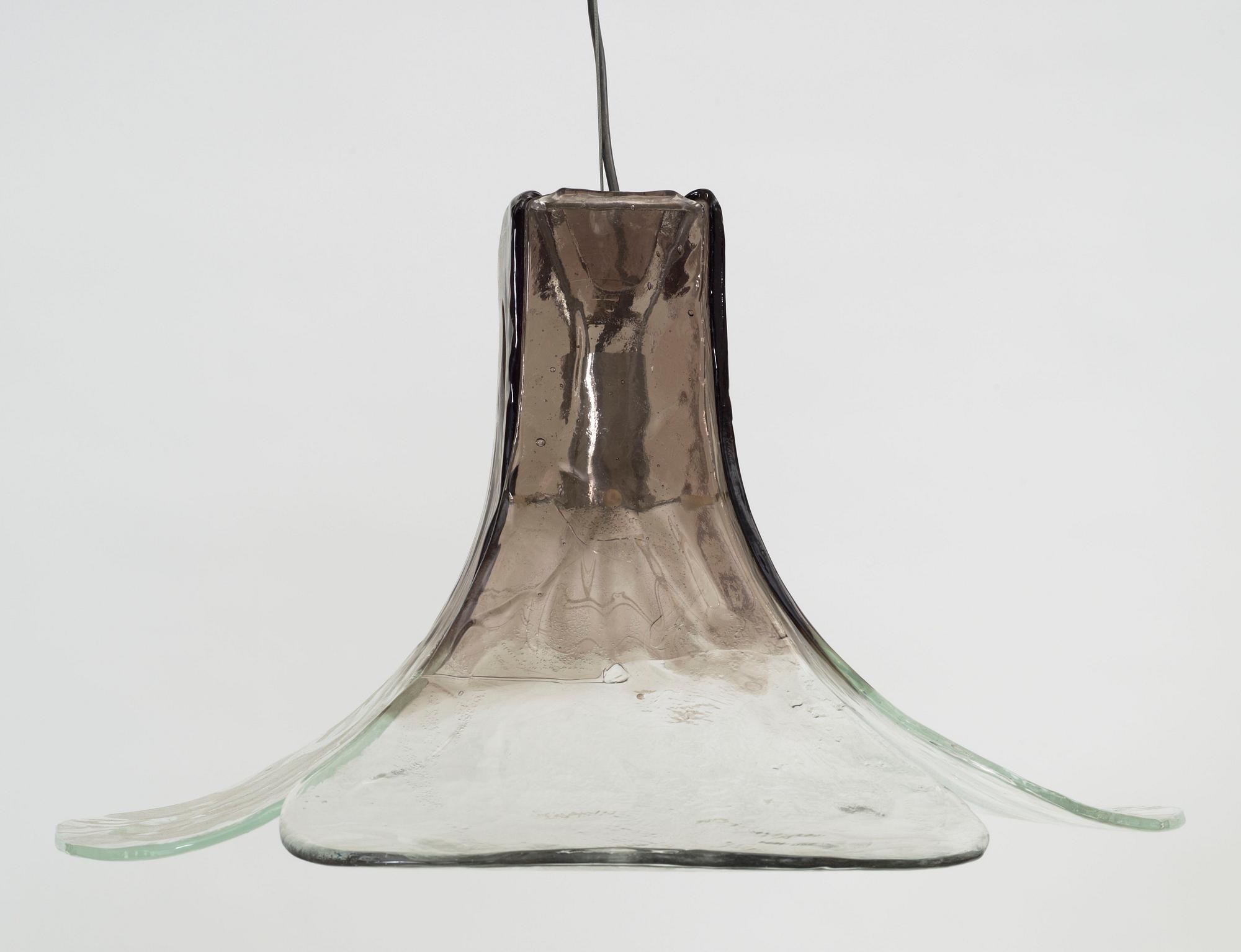 TAKLAMPA, glas. 1900/2000-tal. H ca 46.