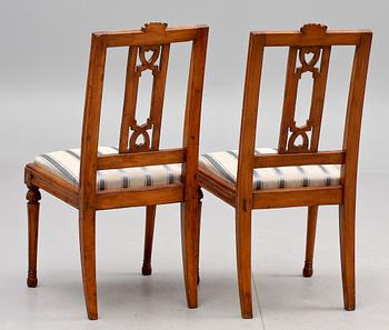 STOLAR, ett par, sengustavianska Lindomearbeten, märkta ASS:SK, omkr 1800.