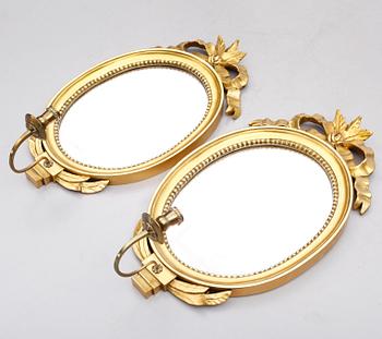 SPEGELLAMPETTER, 1 par, gustaviansk stil, 1900-talets andra hälft.