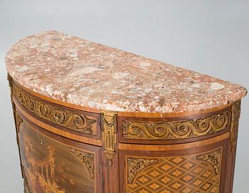 SKÄNK / SIDEBOARD, omkring år 1900.