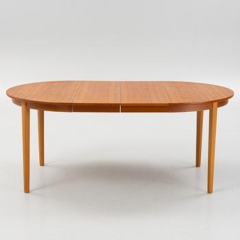 A dining table, 1950's/60's.