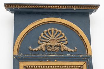 Gustaviansk, Spegel, sengustaviansk, omkring 1800.