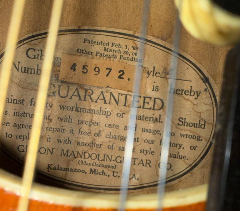 Gibson, mandolin, "A4", USA, 1918.