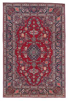 RUG. Semi-antique Kashan. 207 x 134 cm.