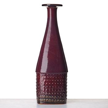 Stig Lindberg, a stoneware sang de boeuf glazed floor vase, Gustavsberg Studio, Sweden 1970.