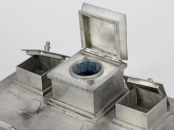 SKRIVBORDSSET, tenn, Sverige 1930.