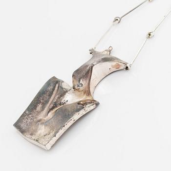 Björn Weckström, "Barbarella" silver necklace.