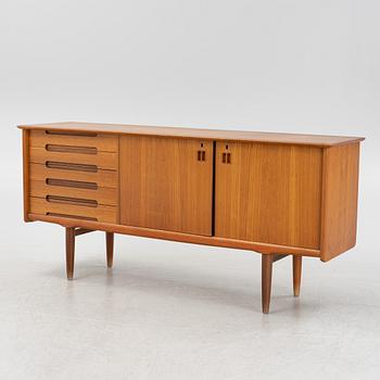 Sideboard, 1900-talets mitt.