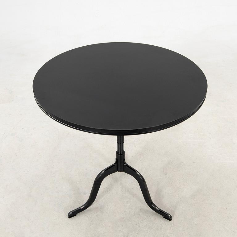 Mats Theselius, drop-leaf table, "Tavolo", no. XII/XVI from the "Körsbärstjuven" series for Move 2017.