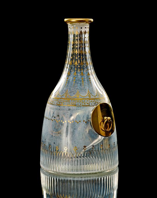 A gilt Russian decanter with ice container, Imperial Glass manufactory, St Petersburg, ca 1790-1800.