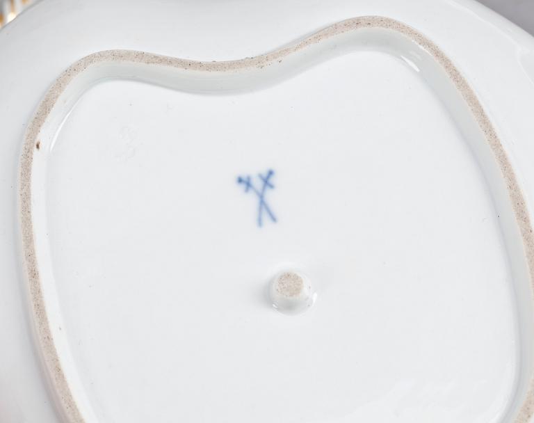 PARTI PORSLIN, 9 delar, Meissen, 1900-talets första hälft.