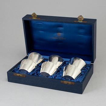 WIWEN NILSSON, 6 stering silver vodka cups with original box, Lund 1963.