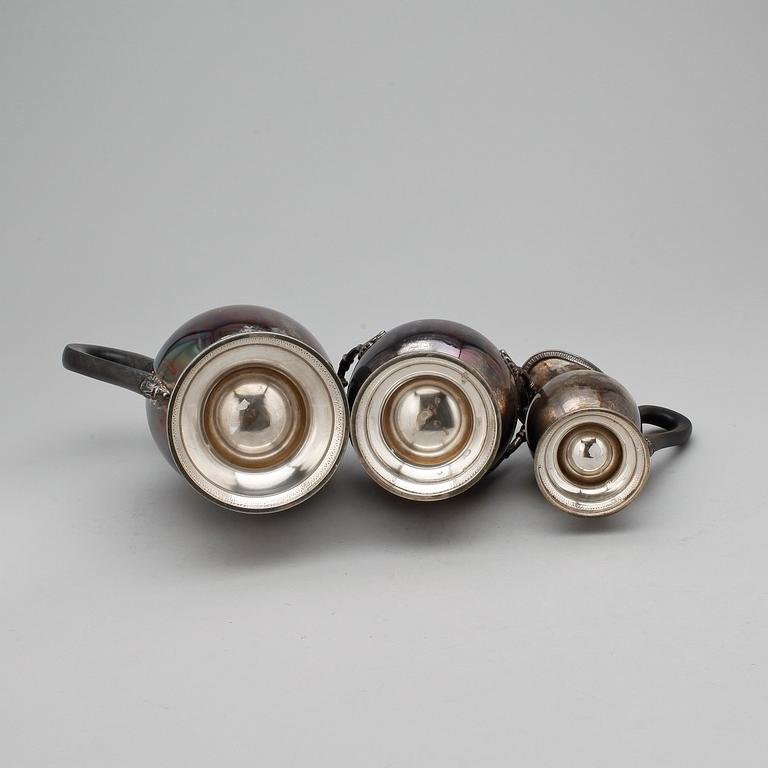KAFFESERVIS, 3 delar. Silver. Maison Eschwege, Paris (verksam från 1946), Frankrike. Tot vikt ca 1380 g.