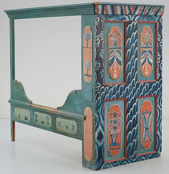 VÄGGFAST SÄNG, allmoge, Hede, Härjedalen. Bär dat 1795. Målningen utförd av vandrande målare från Järvsö, Hälsingland.