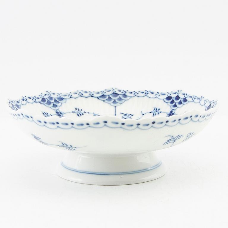 Service 6 pcs "Musselmalet Full Lace and Half Lace", Royal Copenhagen Denmark porcelain.