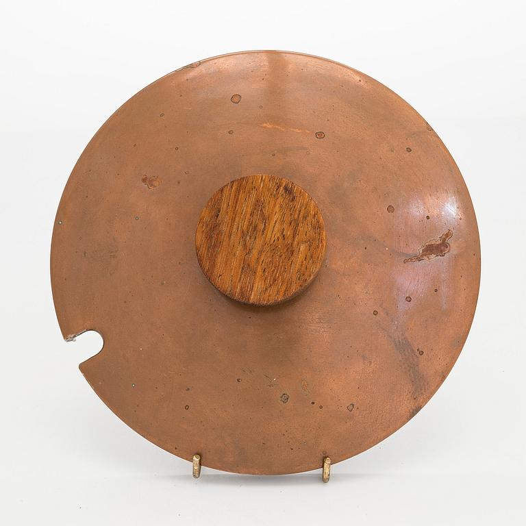 Maija Heikinheimo, a mid-20th-century copper bowl with lid, manufacturer Valaistustyö for Artek.