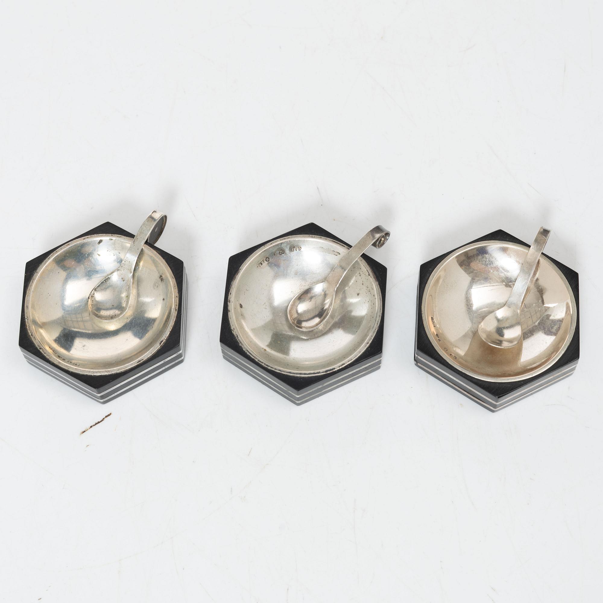 Saltkar, 3 st, silver och bakelit, GAB, Stockholm 1935-36.