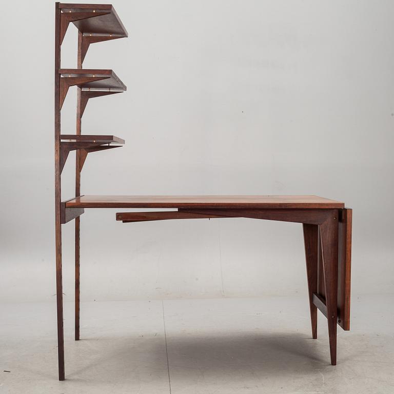 HYLLSYSTEM med SKRIVBORD,  Paul Cadovius, Danmark, 1900-talets andra hälft.