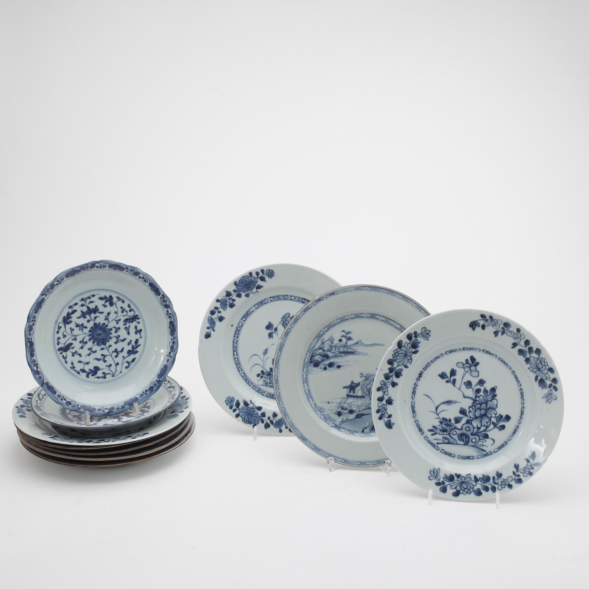 TALLRIKAR, 10 st, porslin, bland annat, 1700, 1800 samt 1900-tal.