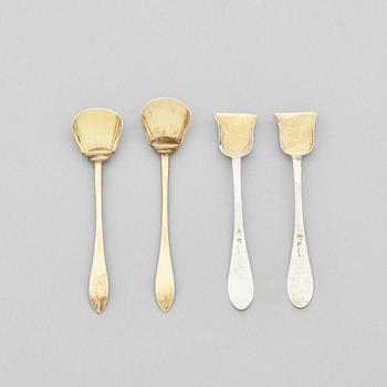 536. Two pairs of Swedish 19th century parcel-gilt salt-paddles, marks of Gustaf Möllenborg, Sthlm 1831 and Nils Julihn,