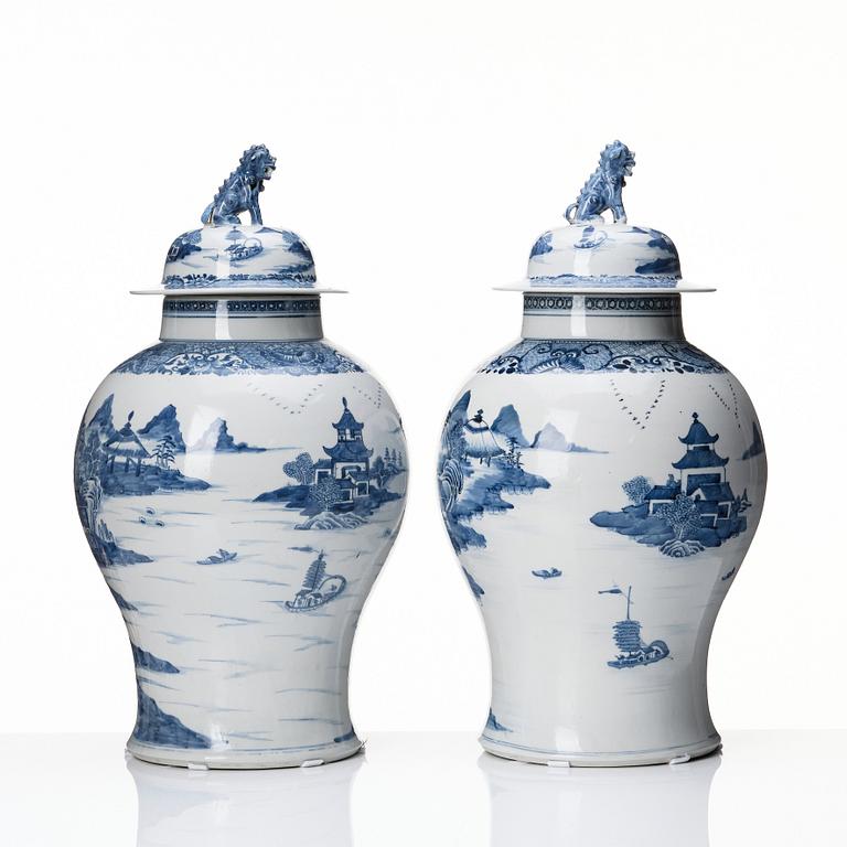 A matched pair of blue and white Chinese jars with covers, Qing dynasty, Qianlong (1736-95).