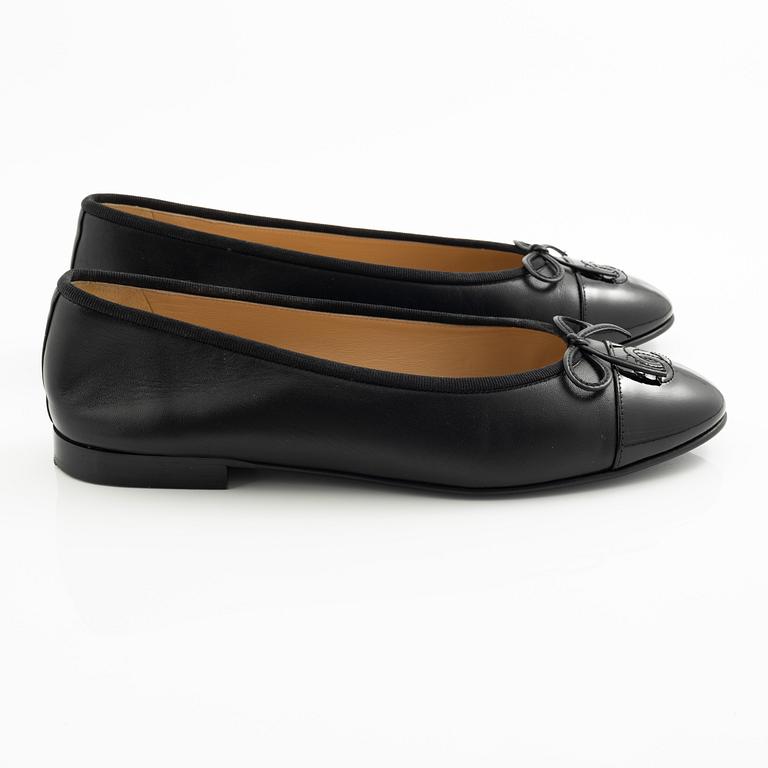 Chanel, ballet shoes, size 40.