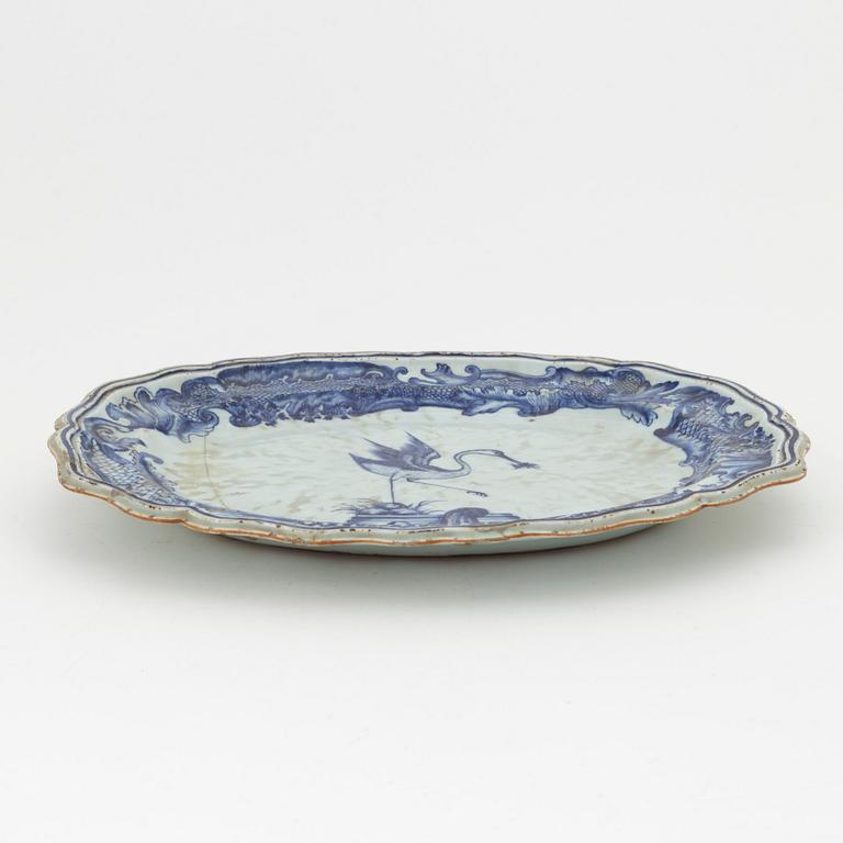 A blue and white armorial dish, Qing dynasty, Qianlong (1736-95).