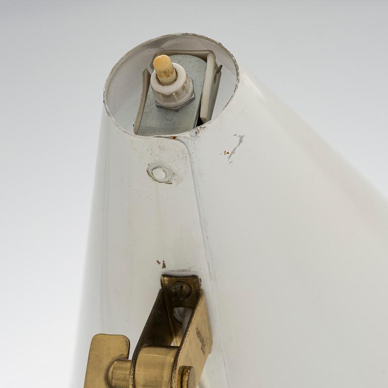 Paavo Tynell, bordslampa, modell 9222, Idman, 1900-talets mitt.
