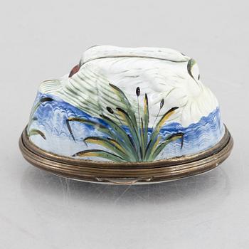 A Northern European Enamelled 18th Century Snuff-Box.