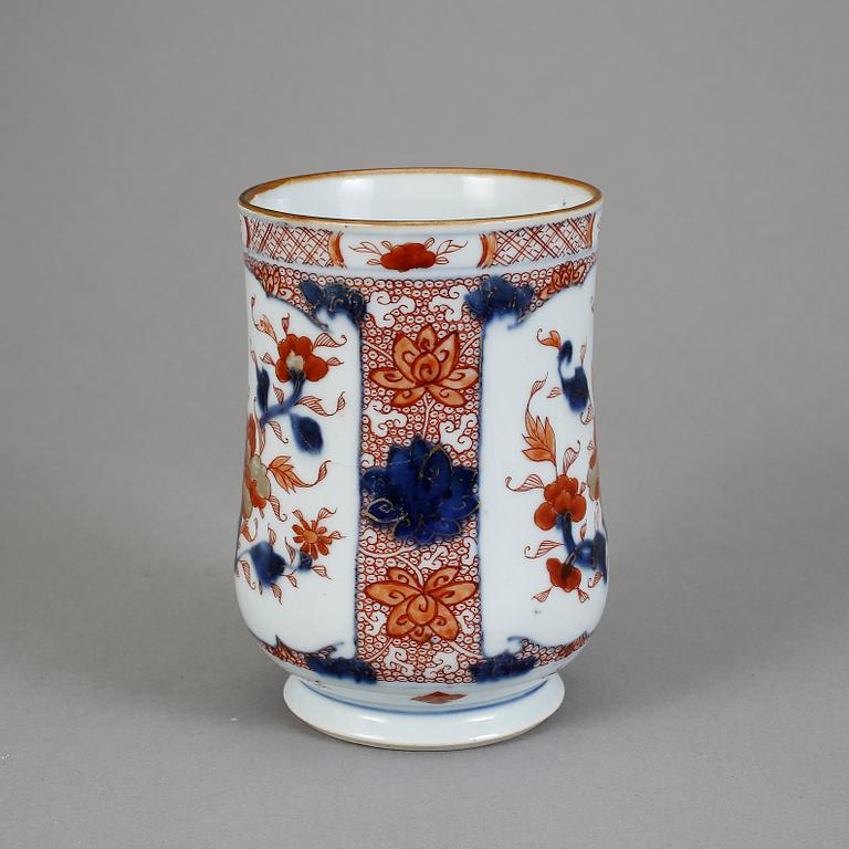 MUGG/STOP, porslin, Kina, Qianlong (1736-1795).