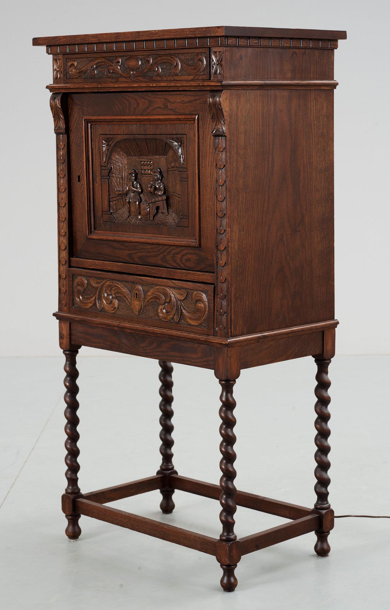 SKÅP, barockstil, 1900-tal.