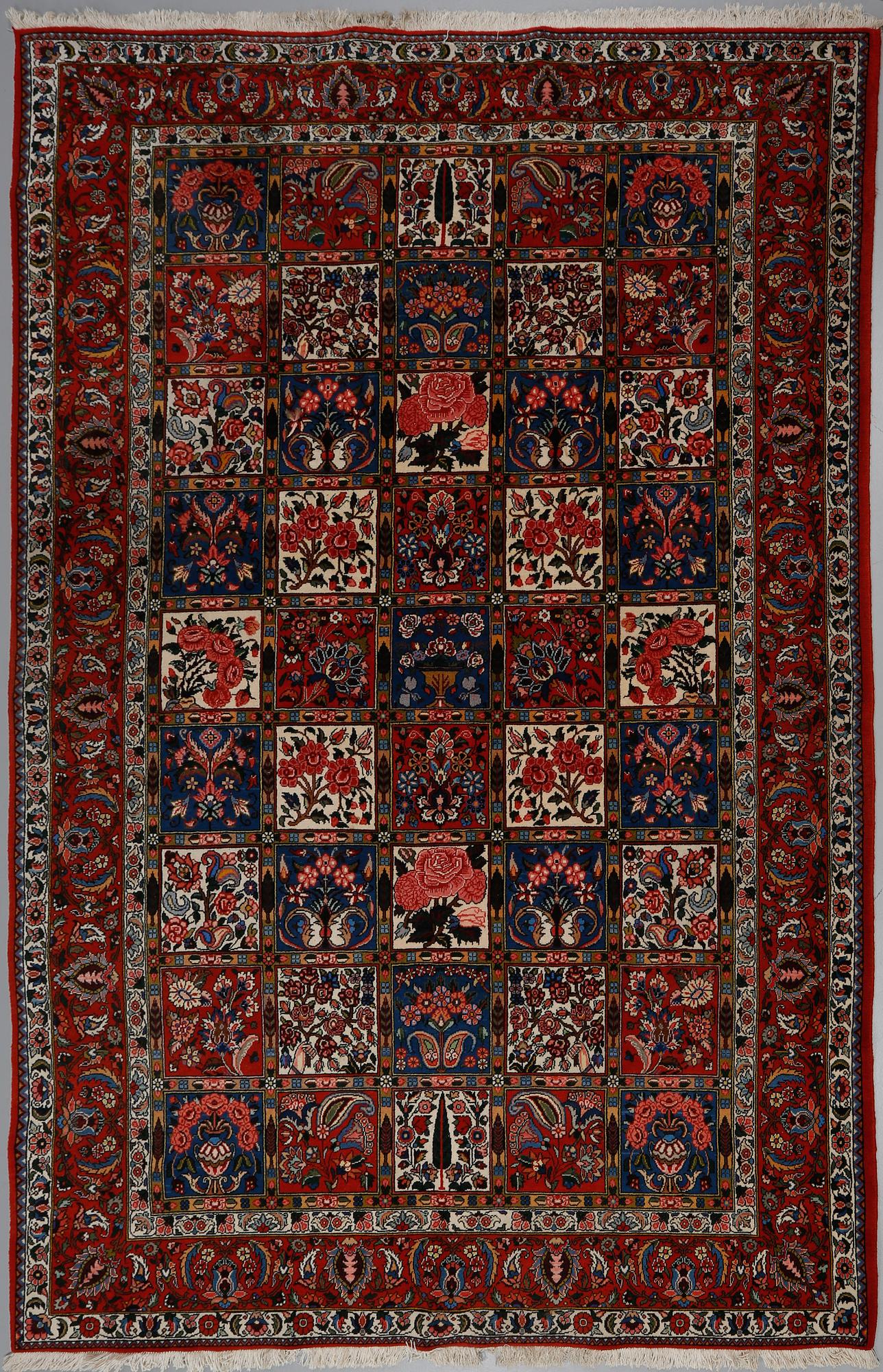 MATTA, Bachtiari, 1900-talets andra hälft, 300x205 cm.