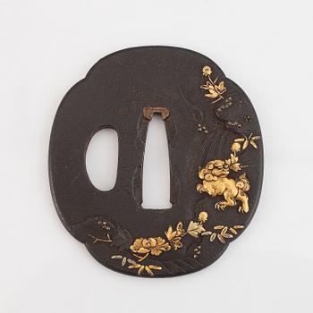 Tsuba, järn, Japan, Edo, 1800-tal, signerad Yanagawa Naomasa.