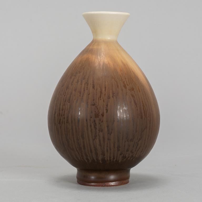 A BERNDT FRIBERG vase in stoneware for Gustavsberg.