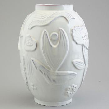 ANNA-LISA THOMSON, a earthenware vase, Upsala-Ekeby.