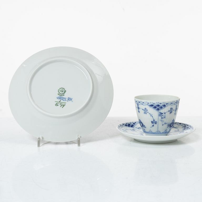 Royal Copenhagen, "Musselmalet", coffee service, 38 pieces, porcelain, full and half lace.