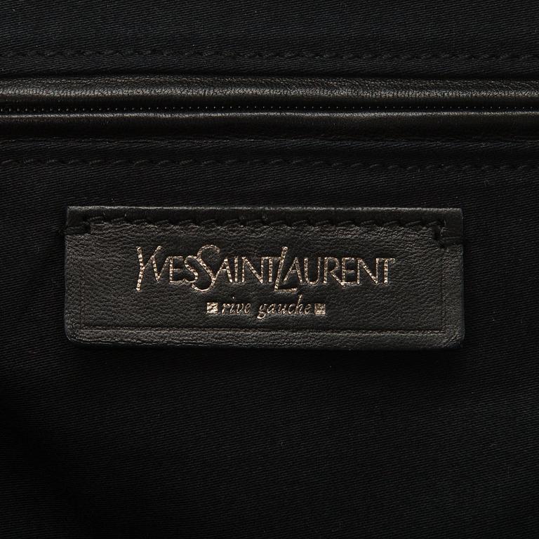 YVES SAINT LAURENT Easy Patent Leather Boston Bag.