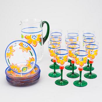 SERVIS, glas och porslin, 24 + 62 delar, "Solros", Christineholm Design.