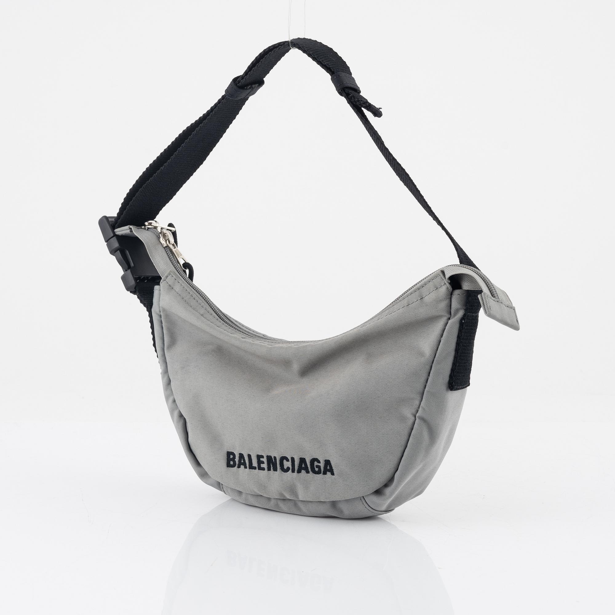 Bumbag balenciaga discount