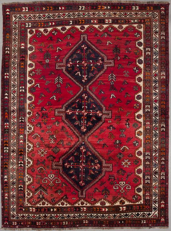MATTA, old, Shiraz, ca 295 x 216 cm.