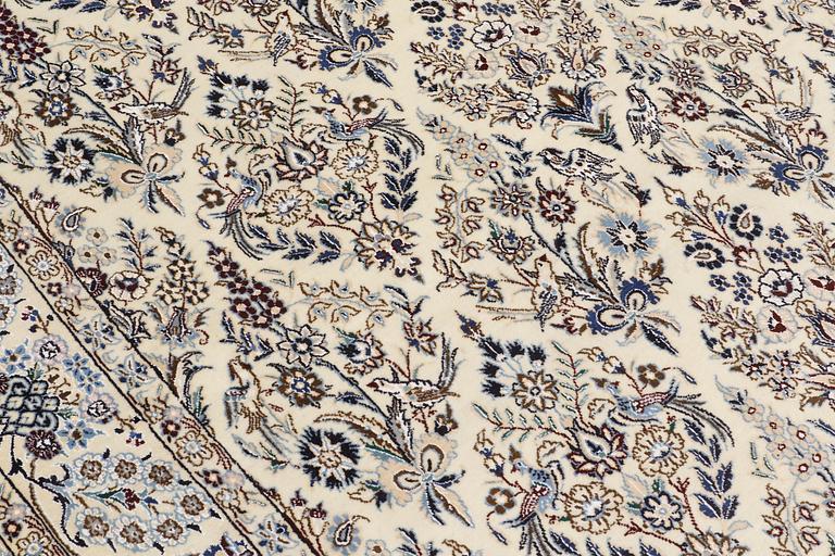 Matta, Figural Nain part silk s.k 9 LAA, ca 230 x 197 cm.