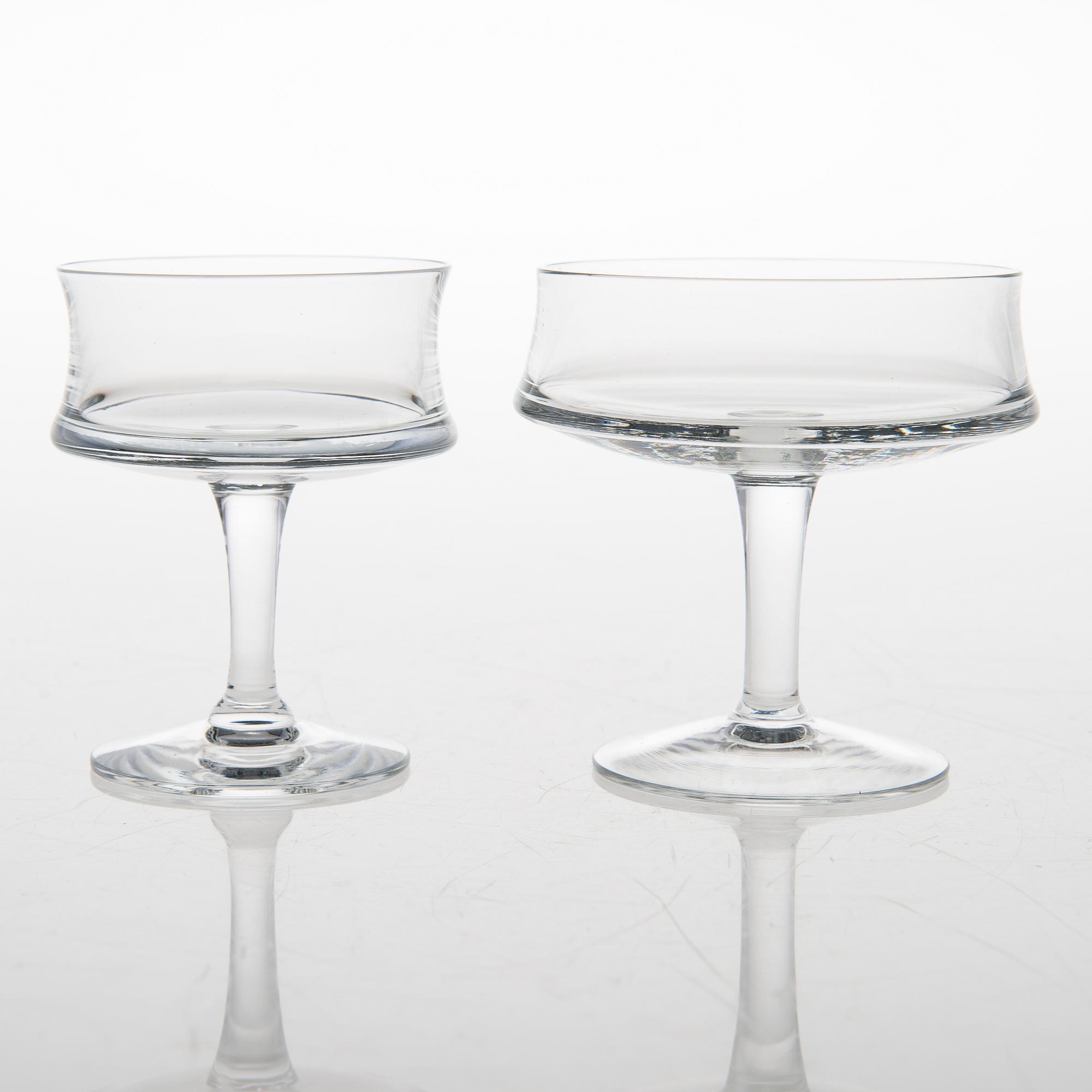 TAPIO WIRKKALA, 14-piece glaswear set, "Romantica", Iittala, the latter half of the 20th century.