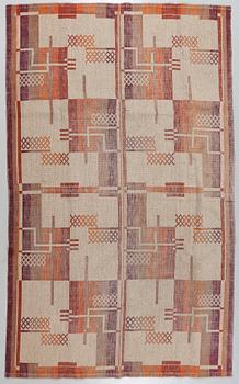 An art deco rug, second quarter of the 20th century, ca 300 x 194 cm.