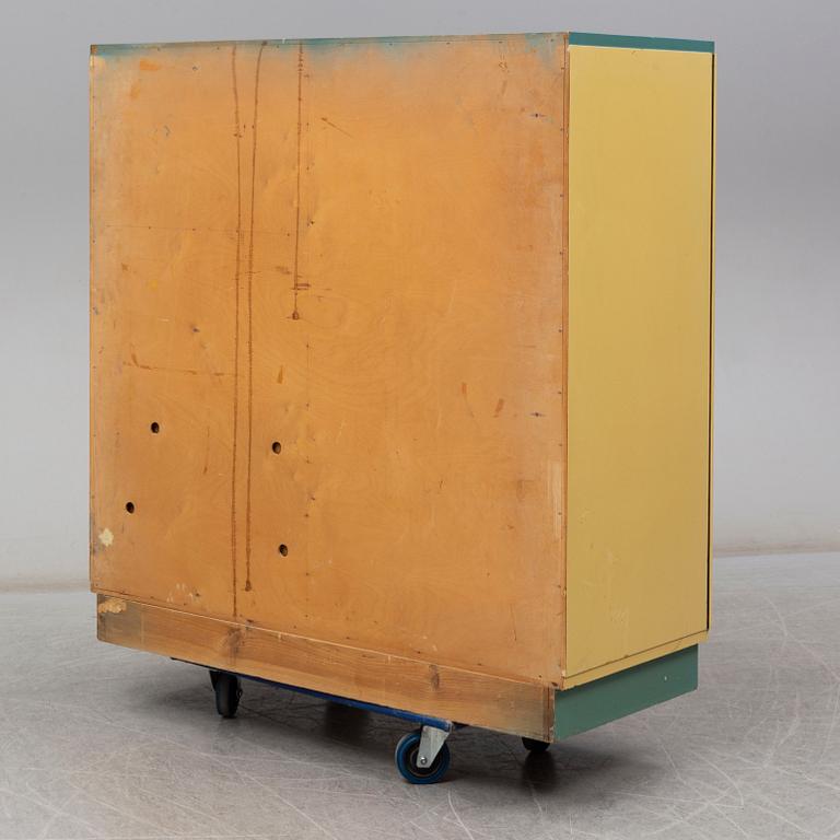 A cabinet from the 1930's.