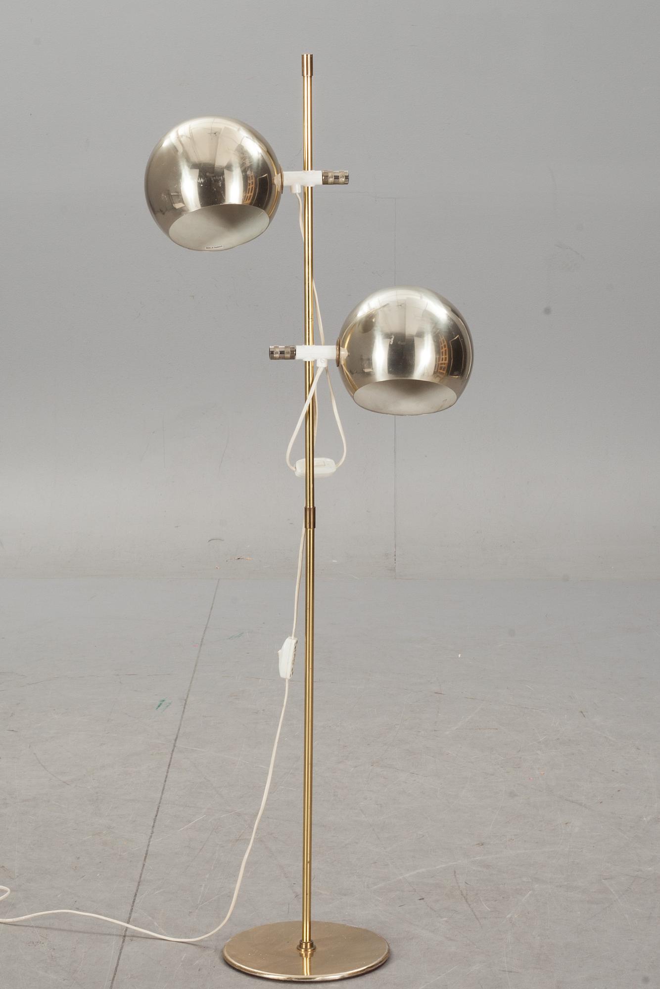 GOLVLAMPA, Hemi Klot, Danmark. 1900-talets andra hälft.