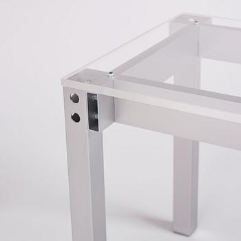 Fredrik Paulsen, a unique bench, "Bench One", JOY, 2024.