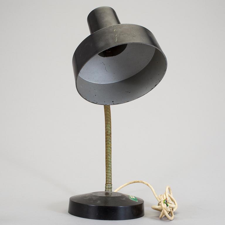 BORDSLAMPA, Tjeckoslovakien, omkring 1900-talets mitt.