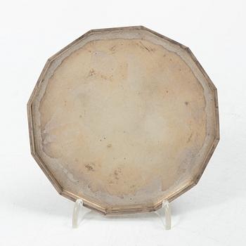 Wiwen Nilsson, a silver coaster, Nilsson A Hasselgrens Eftr Wiwen, Lund 1939.