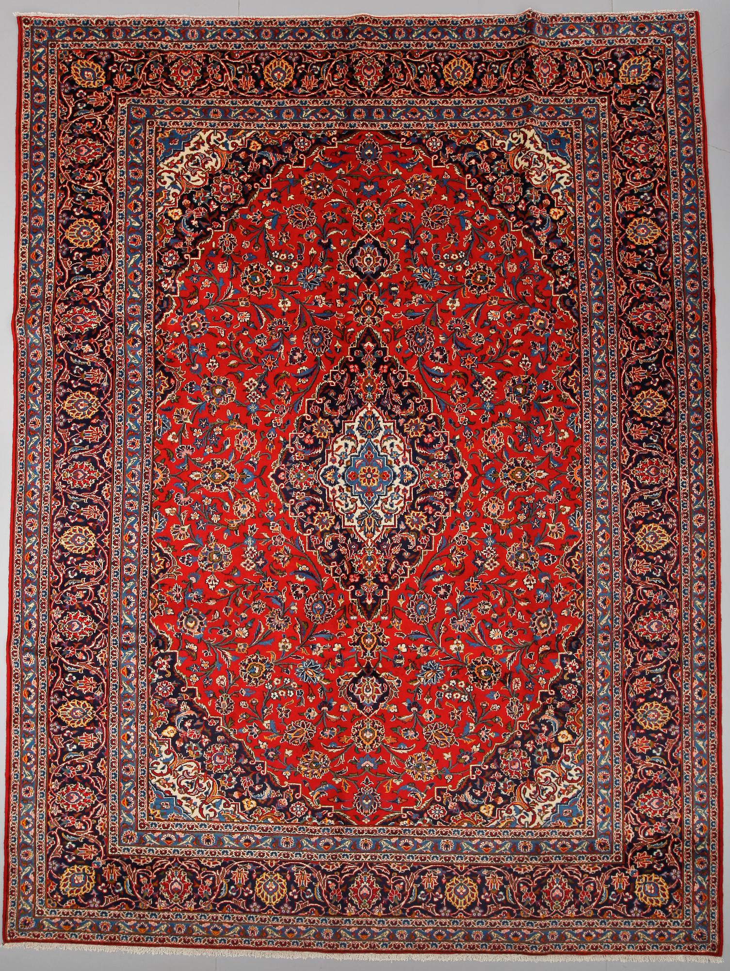 MATTA, Ardekan, ca 390 x 295 cm.