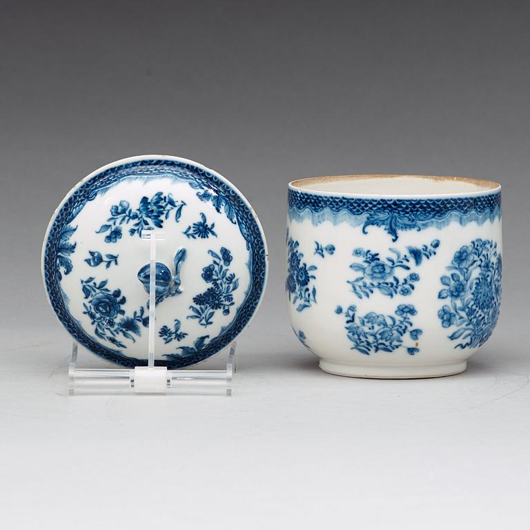 A set of eight blue and white cups with saucers and suger bowl with cover and stand, Qing dynasty, Qianlong (1736-95).